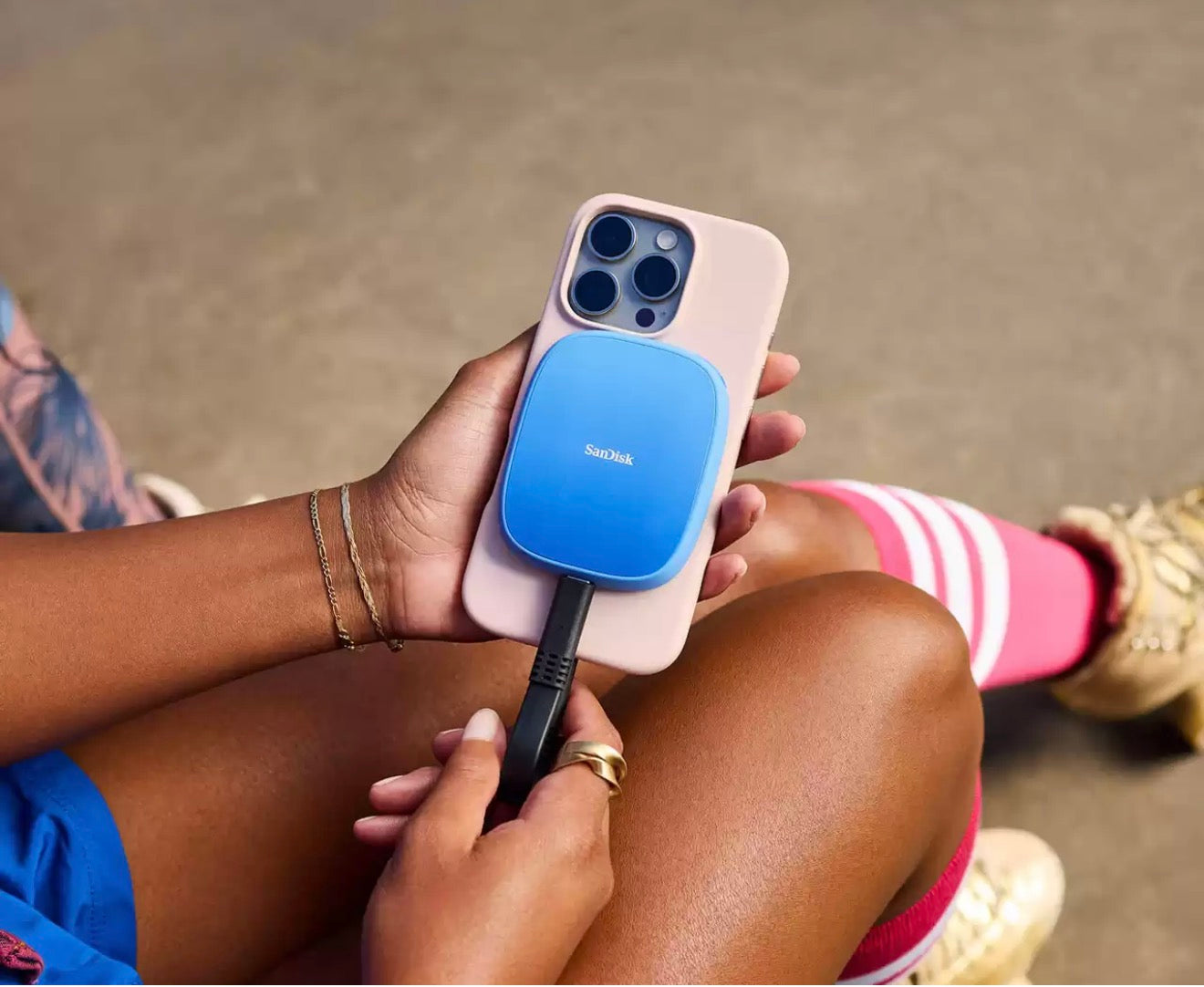 SanDisk 1TB Creator Phone SSD Portable, 1000MB/s, iOS/iPadOS/Android