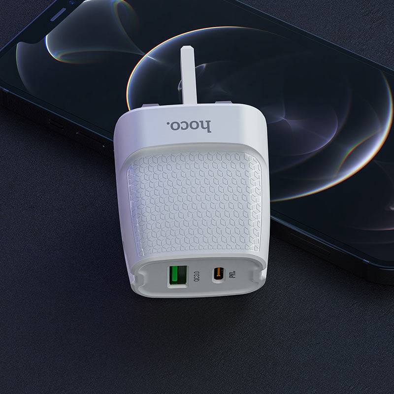 Hoco C85B Wall charger PD20W + QC3.0 UK plug