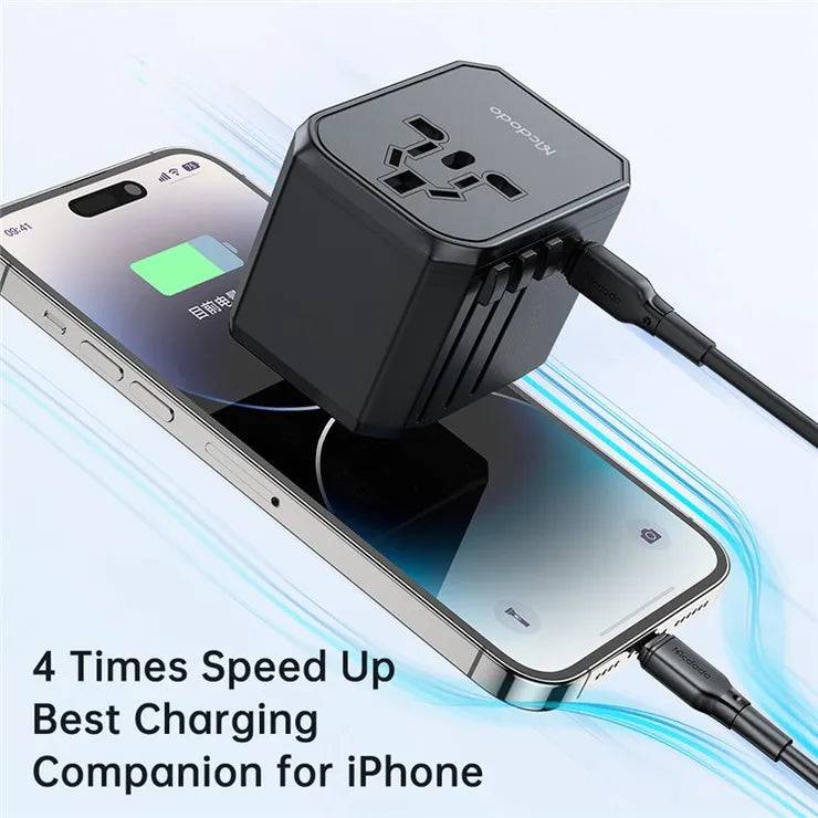 MCDODO CP-4290 PD 33W Travel Charger Adapter with 2 USB-A, Type-C, 2-in-1 Universal Wall Charger + Socket (Black) - TQ STORE